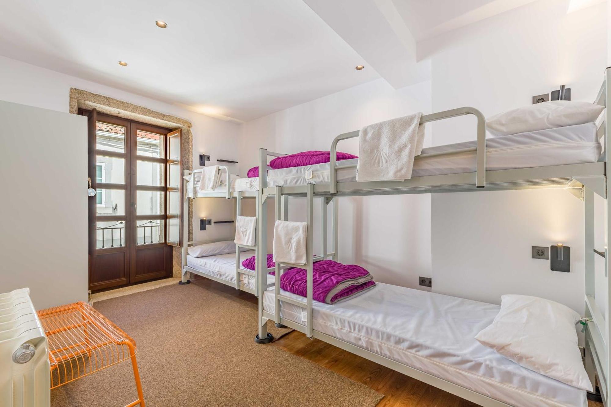 Albergue O Candil Melide Eksteriør billede